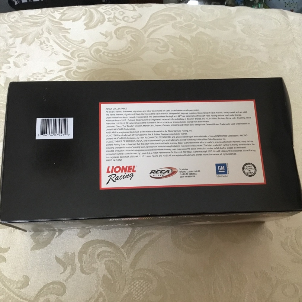 Signed Kevin Harvick #4 Ditech Race Car - Picture 3 of 5